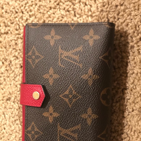 Louis Vuitton authentic wallet - Picture 2 of 8